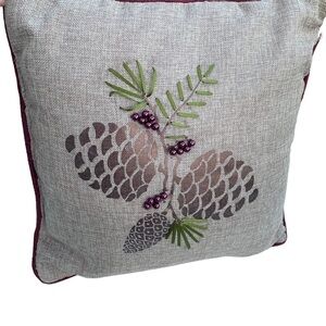 Accent Pillow in One Size Textured Beading‎ 
Pine Cone EUC Dark Tan Brown